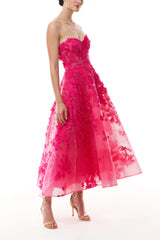 Sweetheart Lace Tea-Length Dress